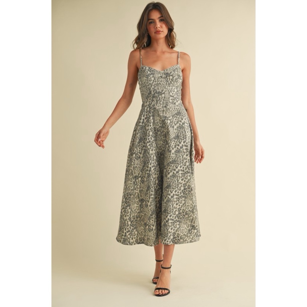 NWT Leopard Bustier Like Bodice Flared Midi Dress